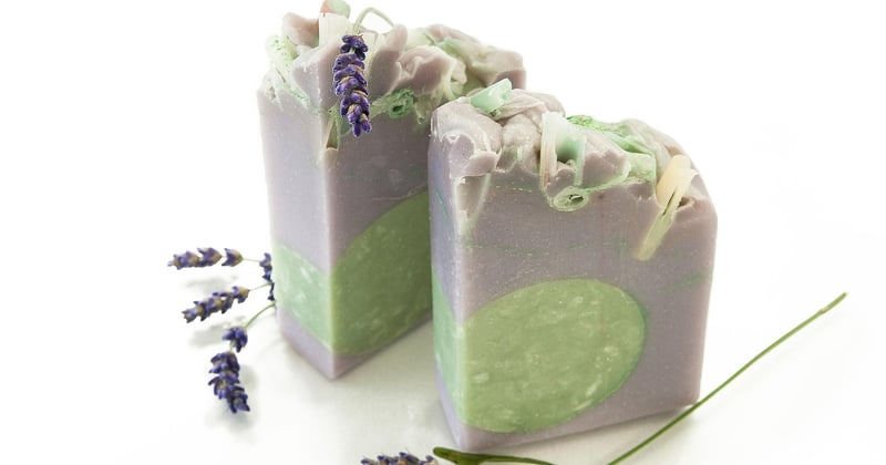 Déboucher une canalisation avec des produits naturels : 7 astuces écolos qui fonctionnent vraiment